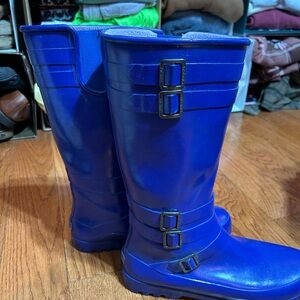 Stylish fleece lined Sperry rain boots size 11